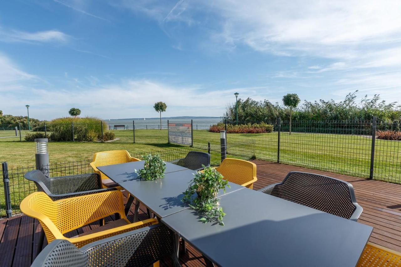 Royal Cafe Apartman Keszthely Kültér fotó
