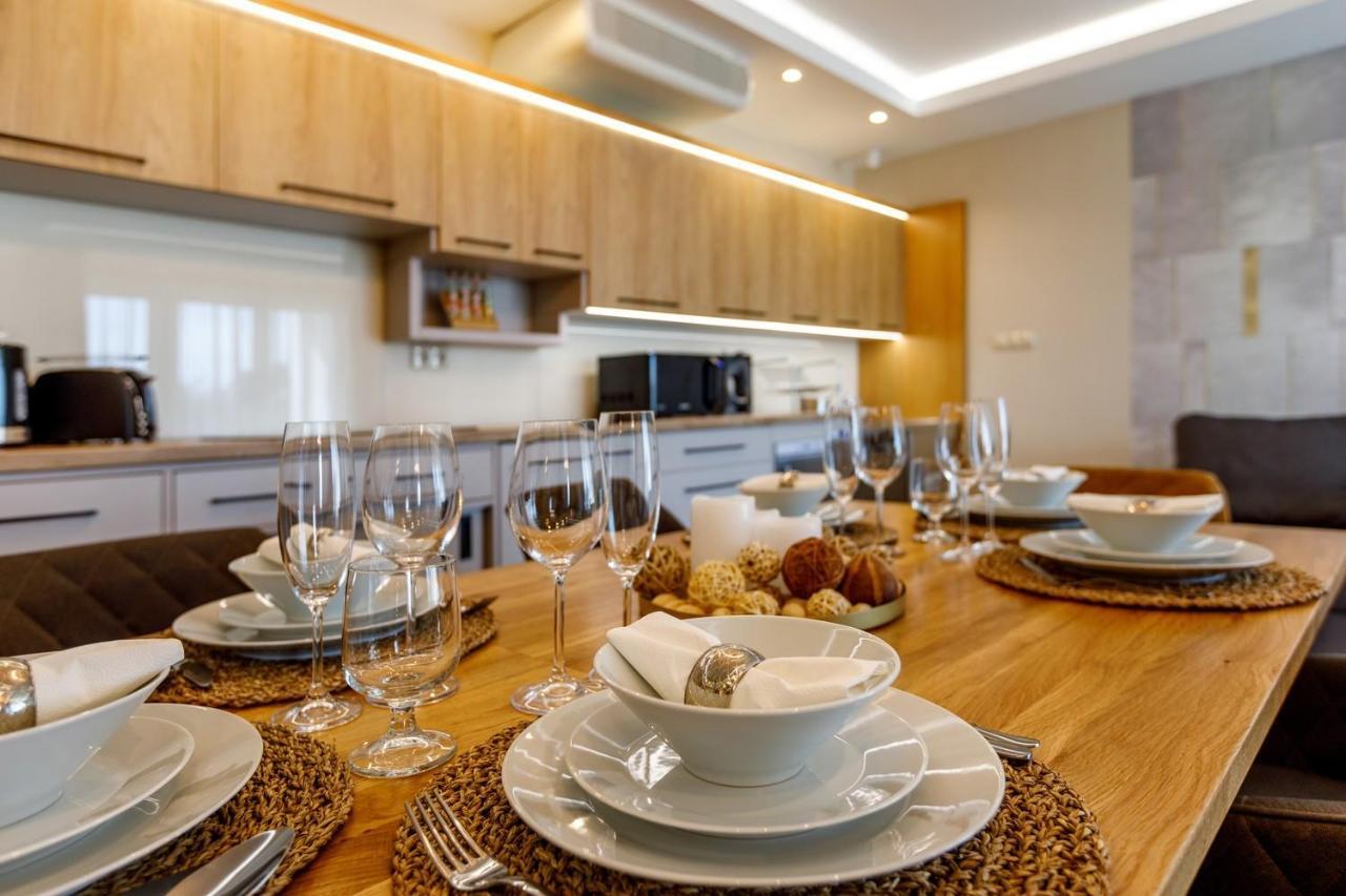 Royal Cafe Apartman Keszthely Kültér fotó